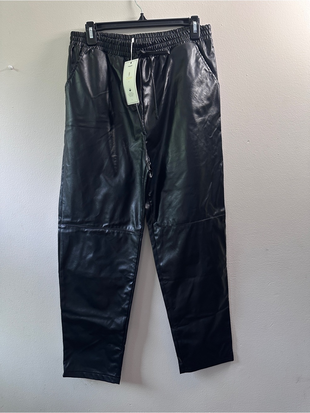 NWT‎ Cinnie Faux Leather Jogger Pants Black Elastic Drawstring Waist Sise L